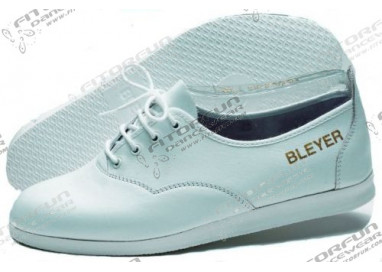 Casual White - 7530-01