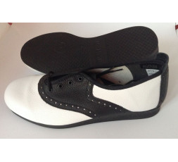 Bleyer Saddle - 7139-102 Gr. 33 (35) mit Boogiesohle